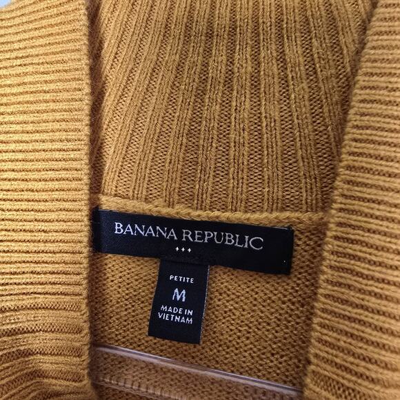 Banana Republic Petite Women's Mustard Yellow Pullover Turtleneck Sweater - Picture 3 of 7